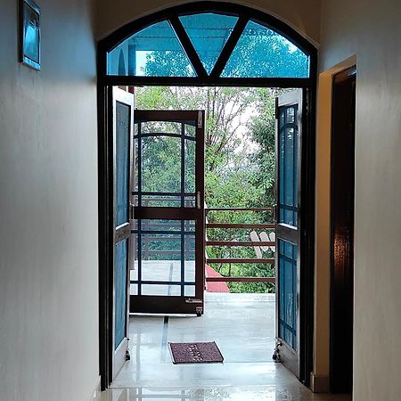 Aditya Homestay Bir-Billing Surrounded By Mountains ภายนอก รูปภาพ
